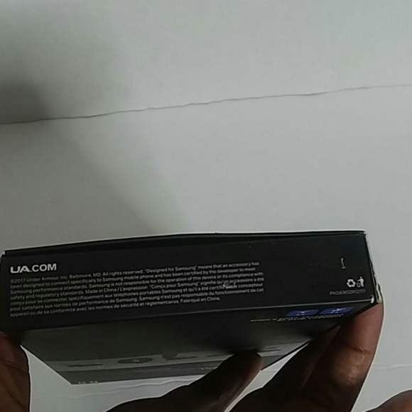 Under Armour Galaxy 8+ Phone Protection Ca… - Picture 6 of 8